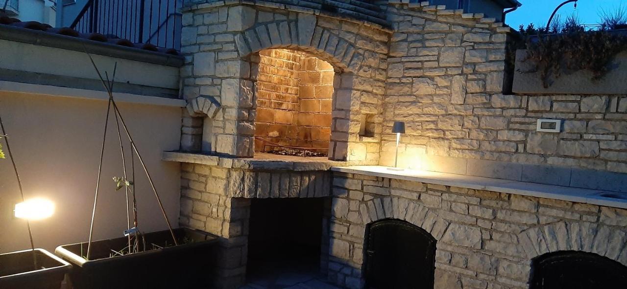 Traumferienwohnung Mit Privatem Pool & Gemuetlicher Grillecke Am Meer, Kroatien, Istrien, Liznjan Bei Medulin - Bester Urlaub An Der Adria, Fuer Paare 外观 照片
